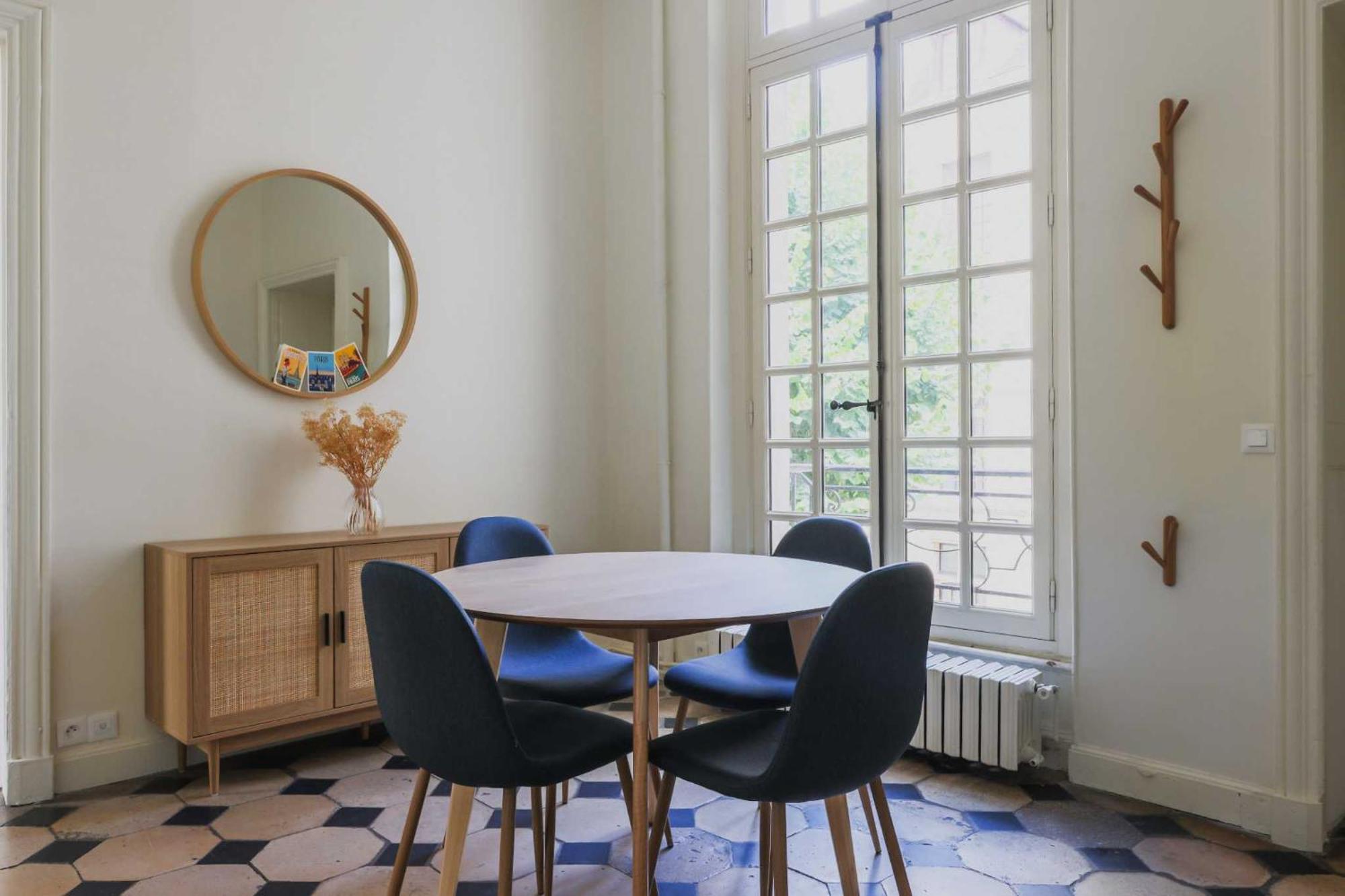 Exceptional - 2br-4p- Notre-dame Cathedral